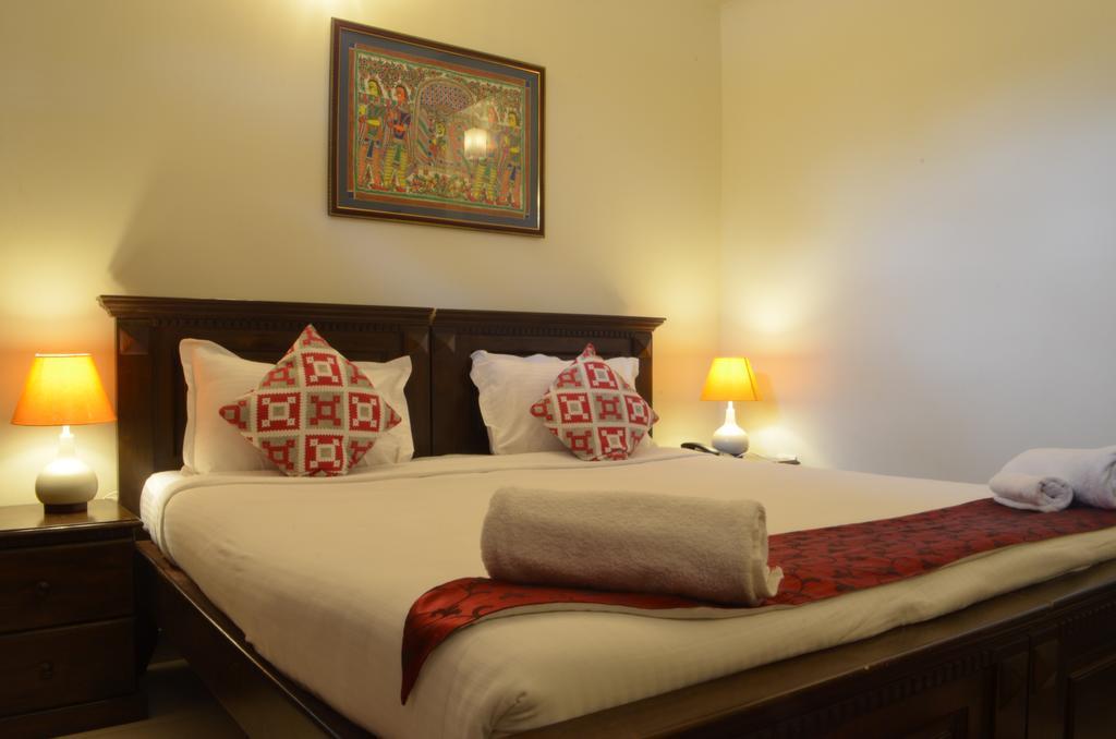 Luxtay Suites Bangalore Ruang foto
